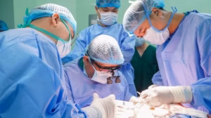 Làm chủ kỹ thuật phẫu thuật động kinh theo chuẩn quốc tế, cứu bé gái khỏi 4 năm co giật